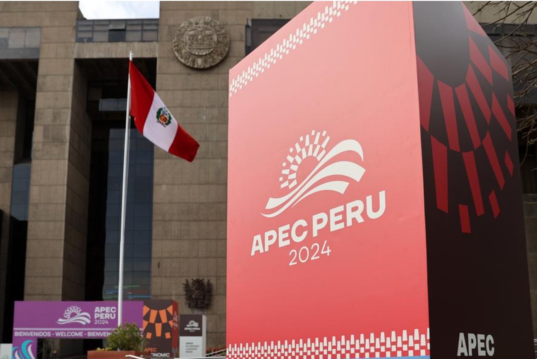 Imagen del 10 de noviembre de 2024 del logotipo de APEC 2024, en Lima, Perú.(Xinhua/Li Muzi)